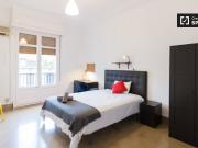 Alquiler de habitaciones en piso de 8 habitaciones en...