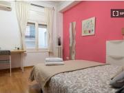 Alquiler de habitaciones en piso de 9 habitaciones en...