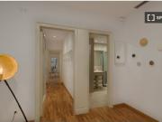 Alquiler de habitaciones en piso de 9 habitaciones en...