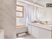 Alquiler de habitaciones en una residencia en Chamartín
