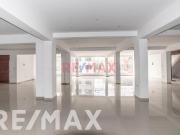 Alquiler De Local Comercial 1311M2 En El Distrito...