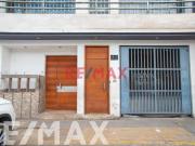 Alquiler De Local Comercial 1Er Piso 200M2 Frente A La...