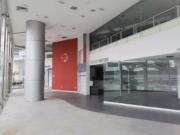 Alquiler de Local Comercial 366 m² con Acceso a Calle en...