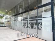 Alquiler de Local Comercial de 97m2 en Strip Mall de...