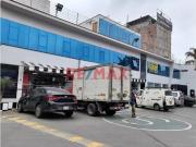 Alquiler De Local Comercial De 98M2 Frente A Wong De...