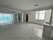 Alquiler De Local Comercial De Estreno En Avenida Smp