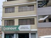 ALQUILER DE LOCAL DE TRES PISOS EN VILLA EL SALVADOR