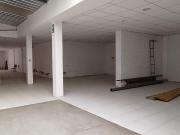 Alquiler de local en Av comercial