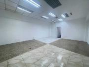 Alquiler de local en El Paraiso, 93M2