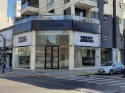 Alquiler de Local en esquina en Saavedra