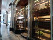 ALQUILER DE LOCAL,EN ESTRATEGICA GALERIA A METROS DE FLORIDA