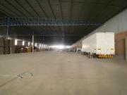 Alquiler de Local Industrial en Av.Las Torres en...