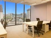 Alquiler de oficina amueblada para 4 personas en Ciudad...