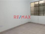 Alquiler De Oficina De 35 M² En Zona Comercial – Av....