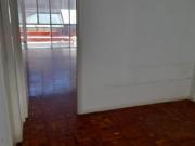 Alquiler de oficina de 40 m2 en Tacuarí al 200