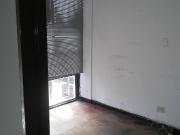 Alquiler de oficina de 50 m2 en Montserrat