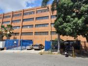 Alquiler de Oficina en La Urbina Depósito, Monta Carga