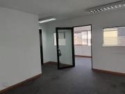 Alquiler de Oficina Implementada en Santa Catalina