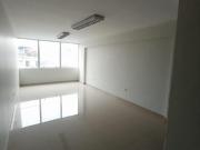 ALQUILO OFICINAS EMANCIPACIÓN CDRA 6 CRUCE CON CHANCAY