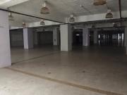 Alquiler de piso comercial de 5000 m² + otras àreas 8000 m2