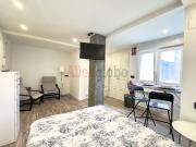 ALQUILER DE TEMPORADA DE ESTUDIO TOTALMENTE REFORMADO Y...