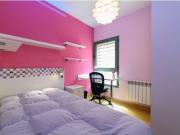 Alquiler de tres dormitorios junto a Constitución