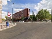 ALQUILER DE VIVIENDA CON TRES DORMITORIOS EN ZONA SUR