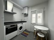 Alquiler de vivienda habitual, Junto al ayuntamiento con...