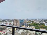 Alquiler Depa AMOBLADO CERCA AL WONG DE BENAVIDES US$...