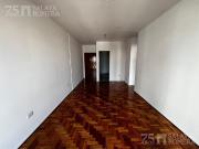 Alquiler Departamento 1 dormitorio 50 años, Frente,...