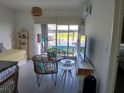 ALQUILER DEPARTAMENTO 2 AMBIENTES CON JARDÍN PROPIO ALQUILER DEPARTAMENTO 2 AMBIENTES CON JARDÍN PROPIO