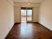 Alquiler departamento 2 dormitorios con balcón Centro,...