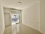 Alquiler Departamento 3 Ambientes Balcón y Patio Recoleta