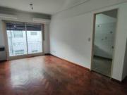 Alquiler departamento 3 ambientes en Flores