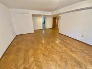 Venta Departamento 3 Dormitorios con Cochera Barrio...