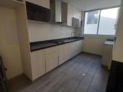 Alquiler departamento 3er piso s/ ascensor Urb Casa Lago
