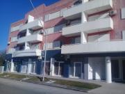 Alquiler. Departamento Amplio 1 Dormitorio Con Cochera...