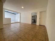 Alquiler Departamento Amplio con Patio en Planta Baja en...