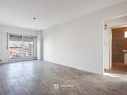 ALQUILER Departamento de 2 dormitorios con balcón....