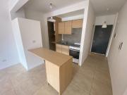 Alquiler Departamento monoambiente 8 años, Frente, Este,...