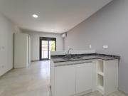 Alquiler departamento monoambiente con balcon al frente