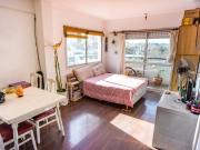 ALQUILER Departamento monoambiente con balcón Barrio...