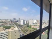 Alquiler departamento San Isidro. De estreno. Cochera....