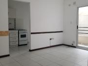 ALQUILER DOS AMBIENTES CON BALCON CORRIDO