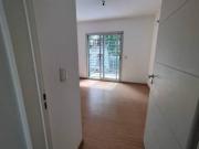 Venta dos ambientes con patio y parrilla