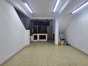 Alquiler Dos Locales Con Oficinas