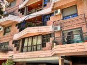 ALQUILER DPTO 3 AMBIENTES COCHERA BALCON