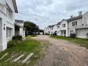 ALQUILER DUPLEX tres dormitorios Arguello Housing