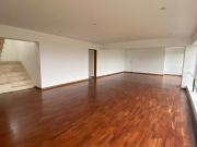 Vendo Exclusivo Penthouse frente al Golf $3,300