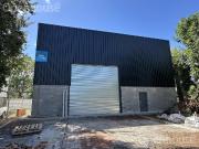Alquiler Galpon 330 m2 sobre lote de 1.000 m2 a metros...